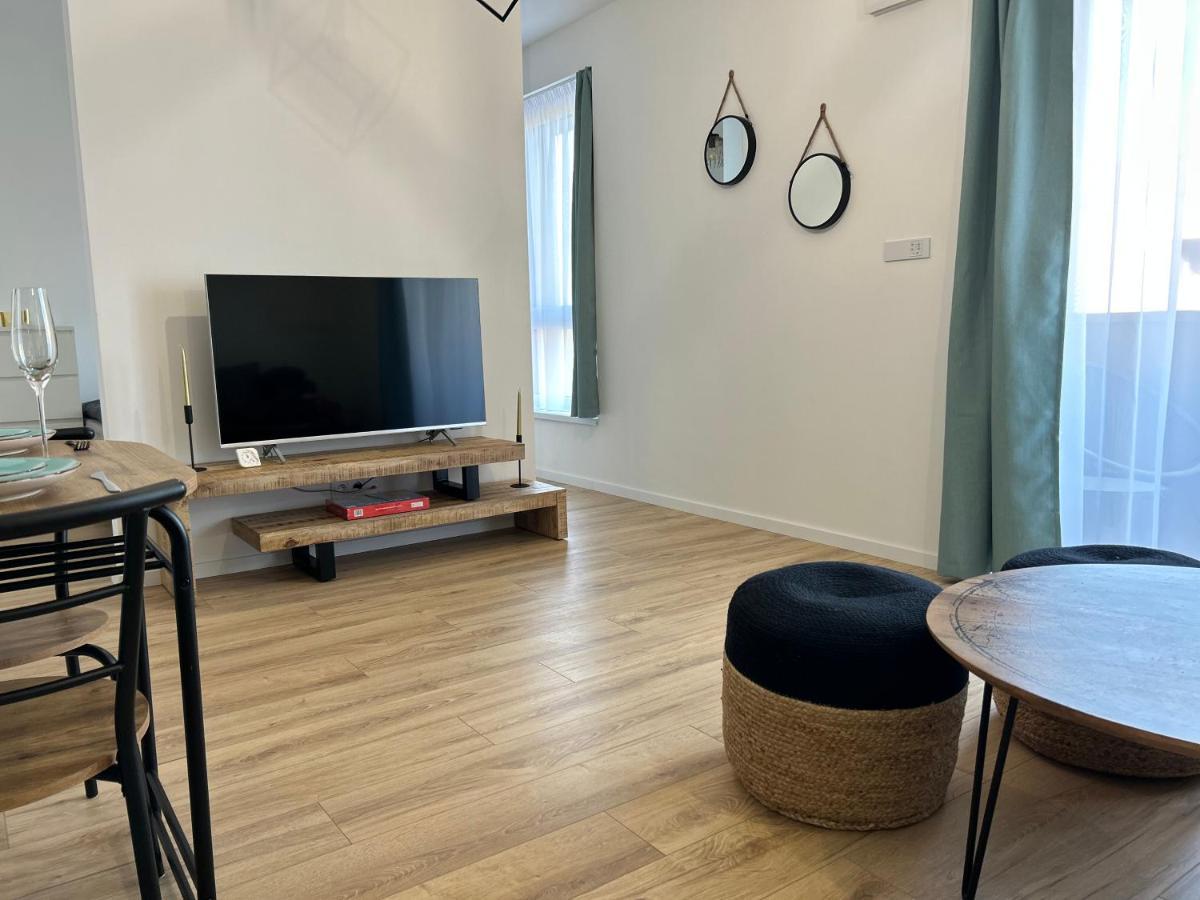 Cozy 1-Bedroom Condo Miloslavov Zewnętrze zdjęcie